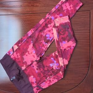 Body Glove Leggings Size XL